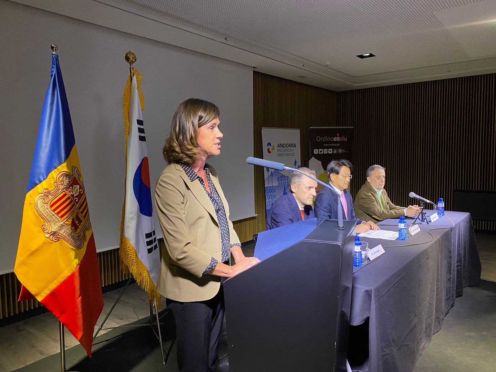 Inauguració del cicle Geografies, ments obertes